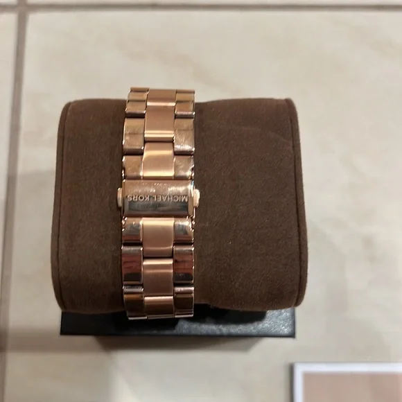 Michael Kors rose gold watch New in box never worn Michael Kors | Accessories | Michael Kors Rose Gold Watch  main image 3